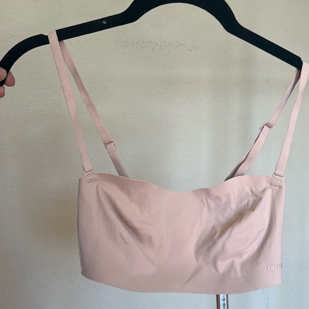 Skims Naked Bandeau Bra Mica Size XS NWT‎ - Picture 3 of 11